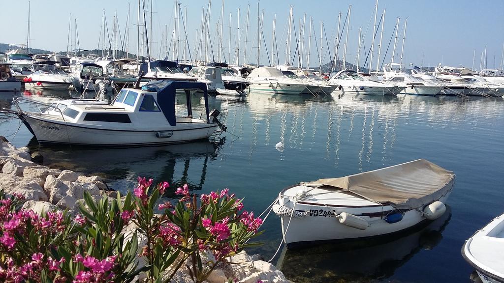 Apartments & Room Marina View Водице Экстерьер фото