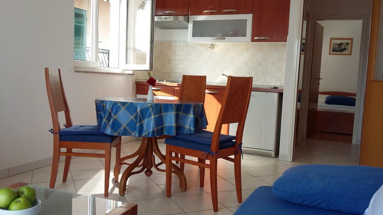 Apartments & Room Marina View Водице Экстерьер фото